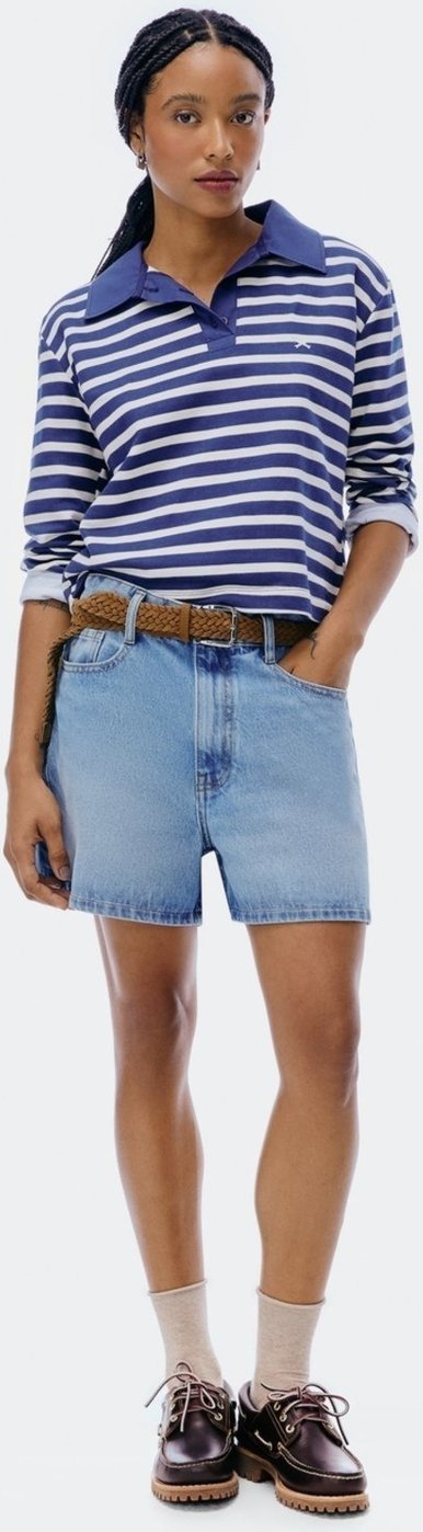 Shorts Jeans Feminino Reto Cintura Média