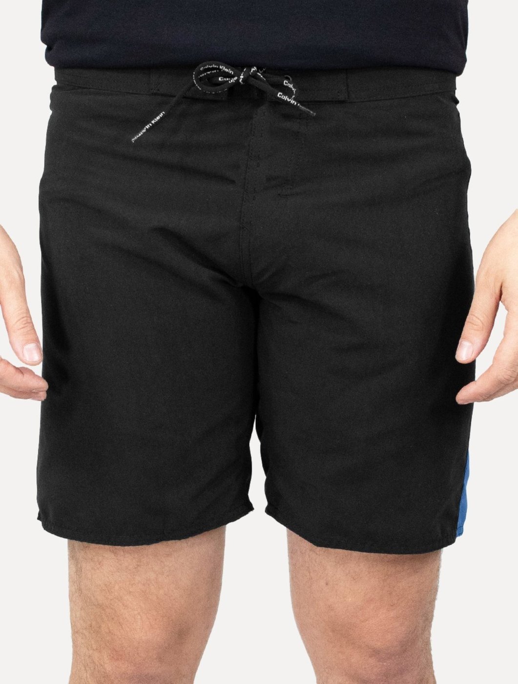 Imagem principal Bermuda Calvin Klein Swimwear D Água Side Blu Sash Preta preto blu Calvin Klein preto blu