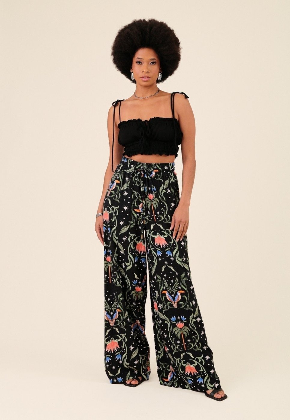 Calça Pantalona Pop Me Em Viscose Estampada Tucano Tropical