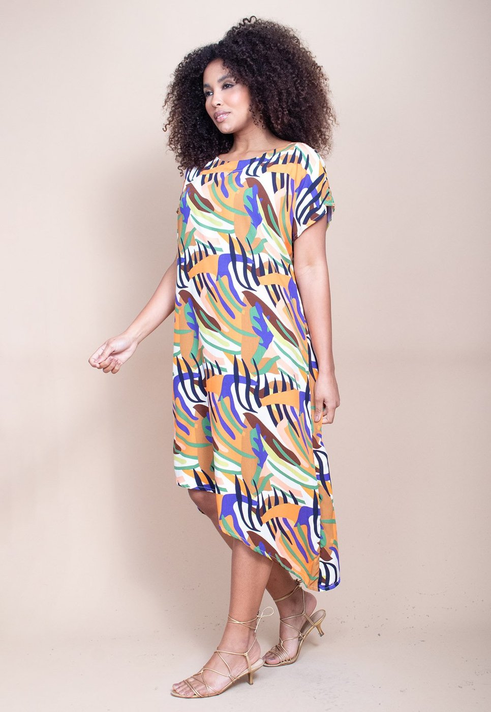 Vestido Cabanafree Midi Plano Estampa Cores Vibrantes