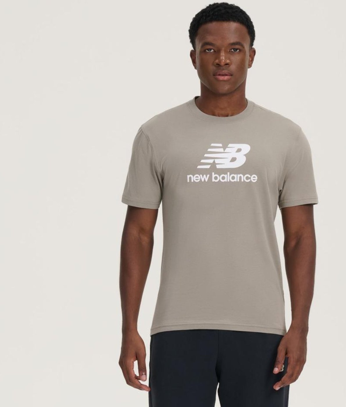 Imagem principal Camiseta Chalk Board Logo Masculina New Balance incolor New Balance incolor