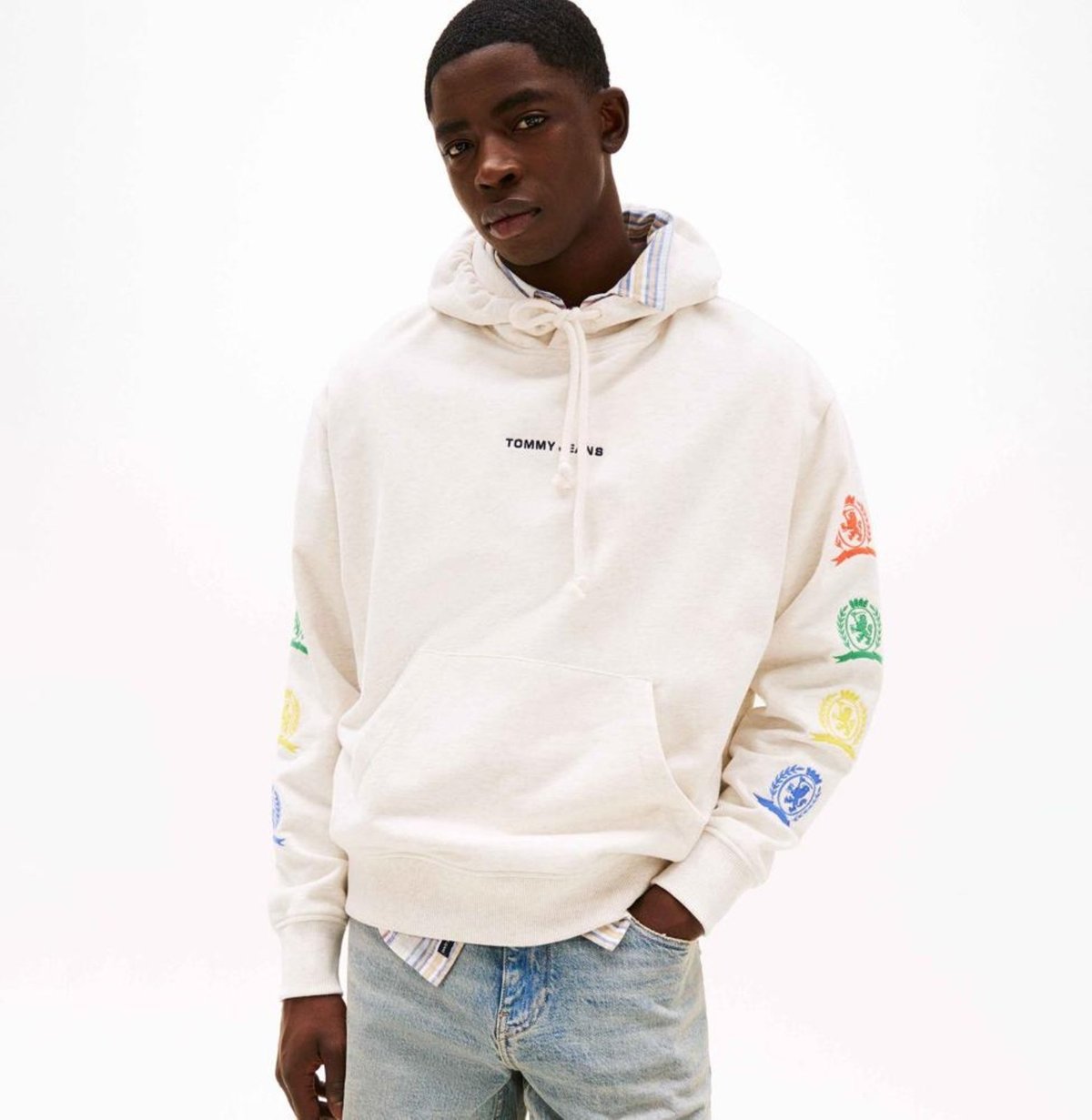 Imagem principal Moletom Brasão Varsity Tommy Jeans - EEG bordô Tommy Jeans bordô