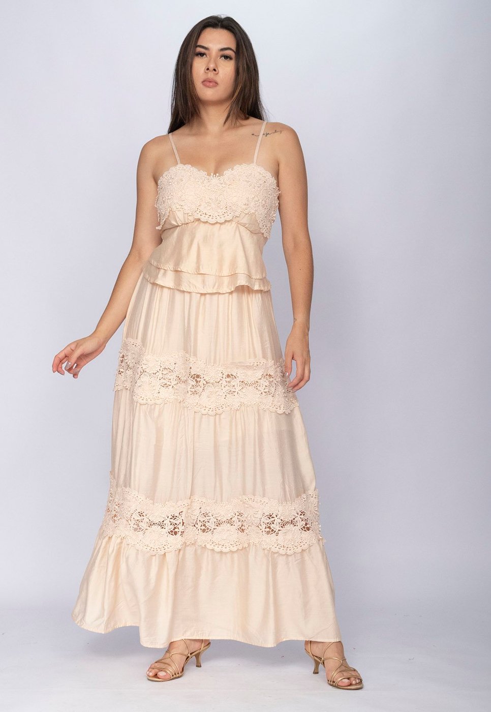 Conjunto Amazonia Vital de Saia e Croped Flora Amazônica Renda Creme Doce