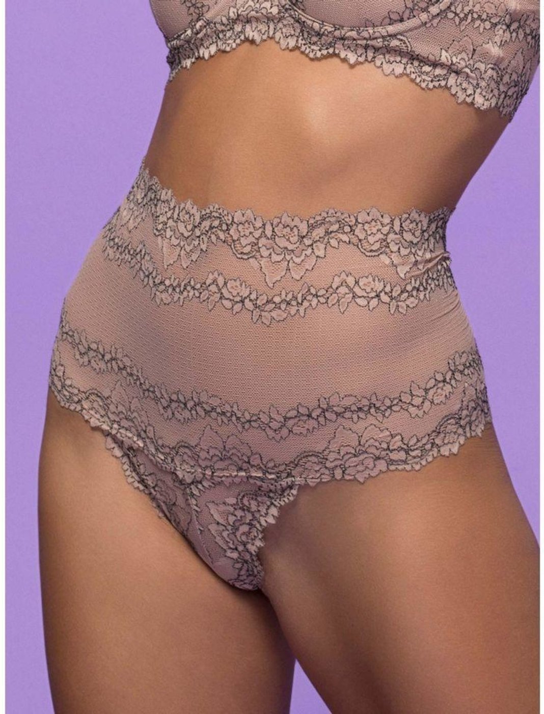 Imagem principal Calcinha Hot Pant Fio Dental Renda Première Signature Nude/Preto Preto Loungerie preto nude Loungerie preto nude