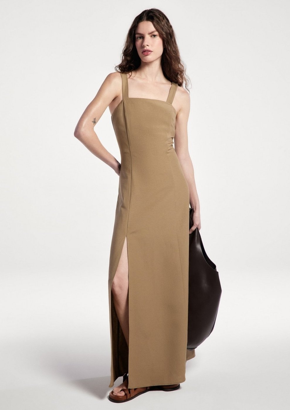 Vestido Longo Em Viscolinho