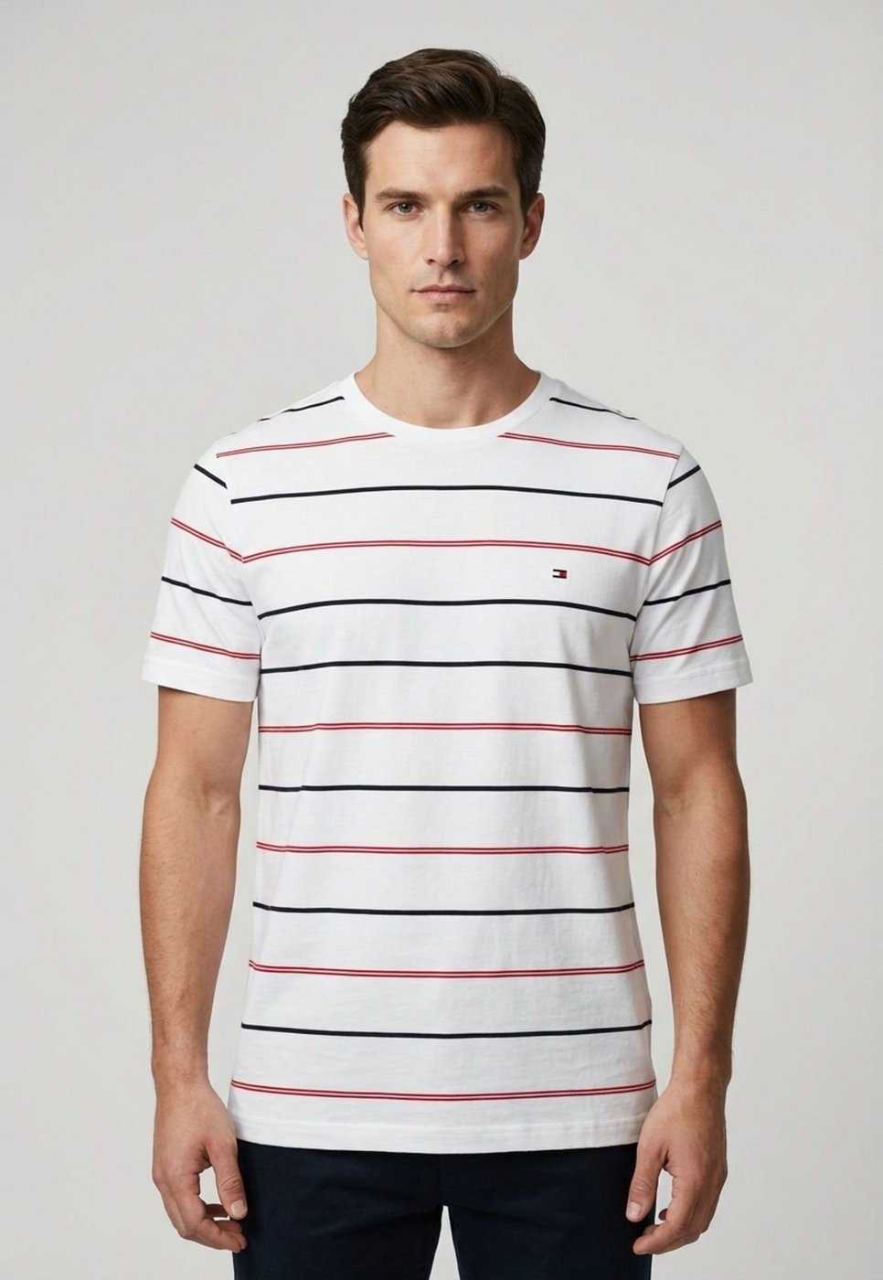 Imagem principal Camiseta Masculina Tommy Hilfiger ESS Seasonal Branca branco Tommy Hilfiger branco