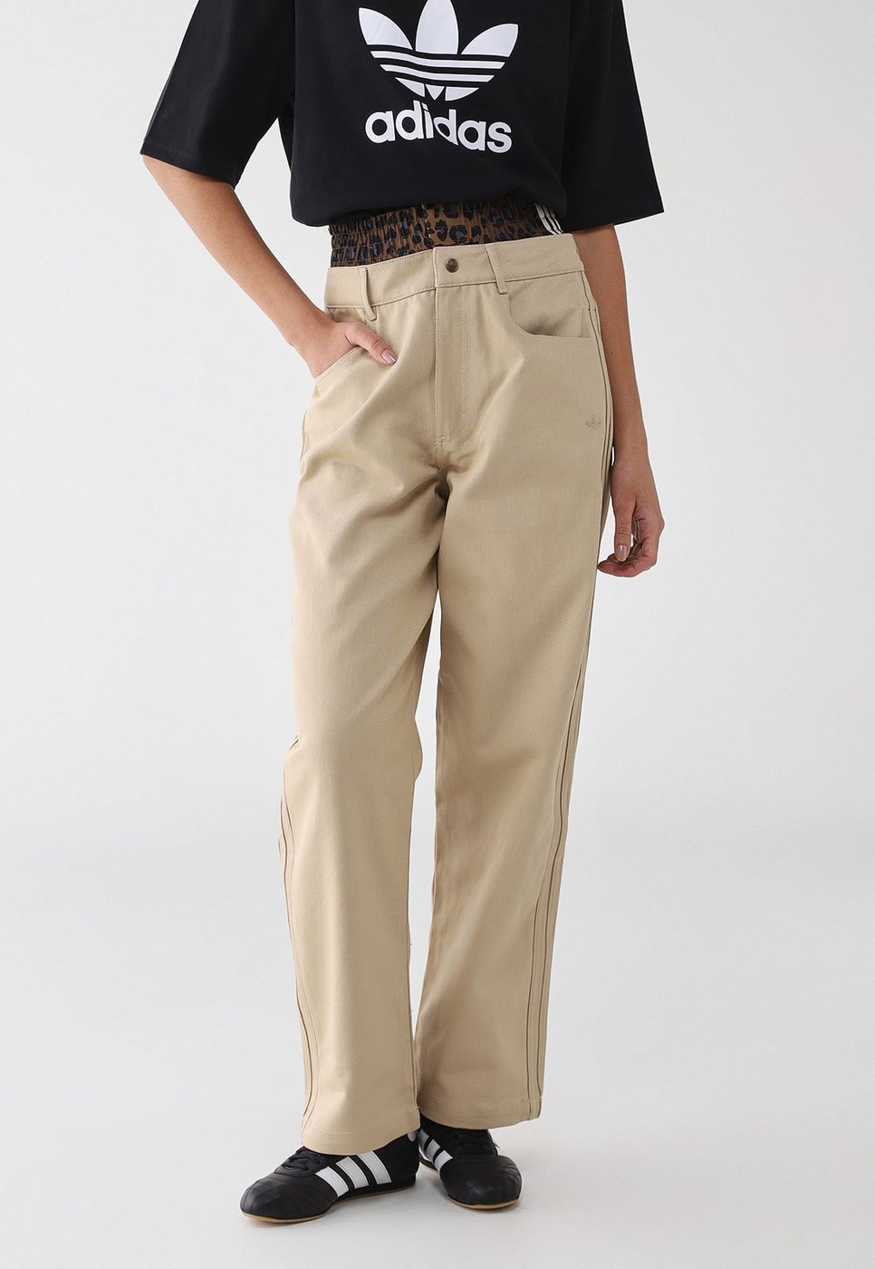 Calça Utility adidas Originals Cós Animal Print