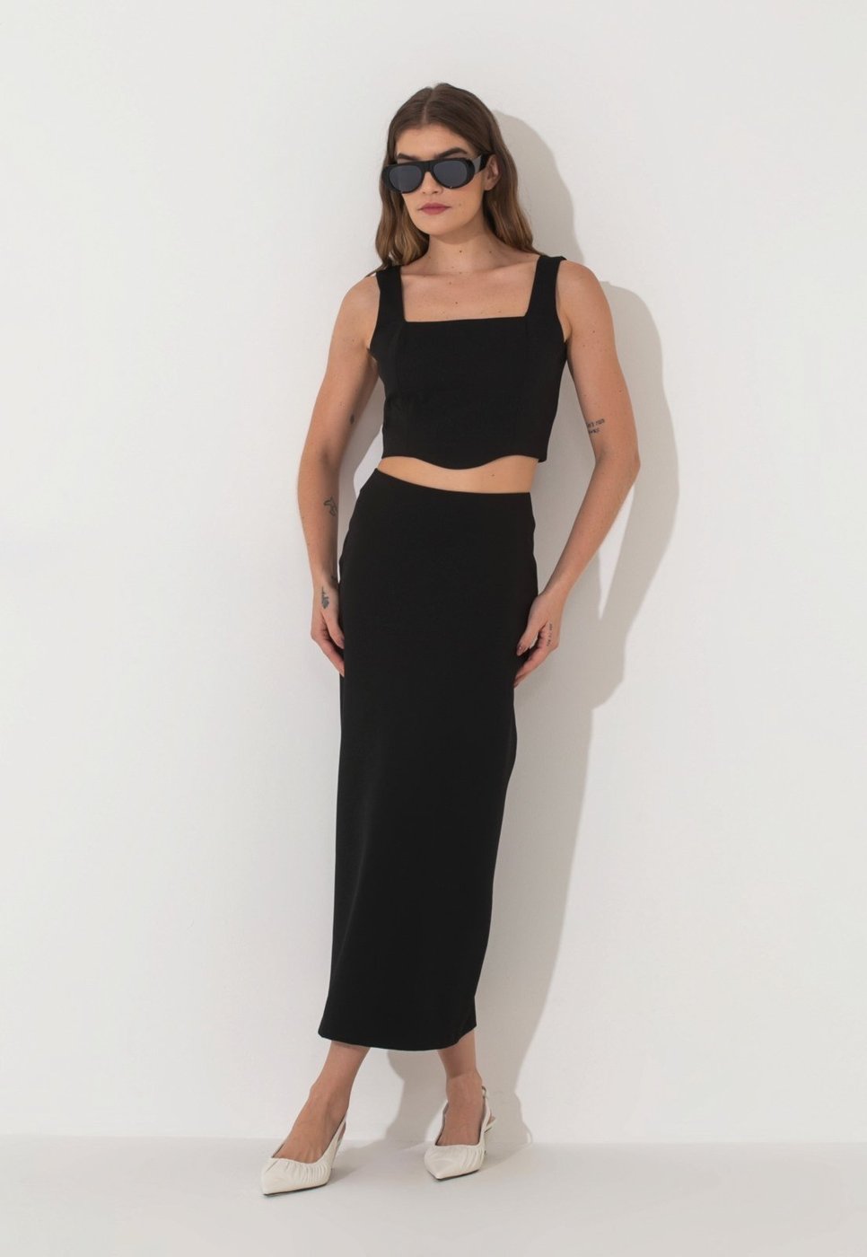 Imagem principal Saia Alfaiataria Traymon Com Fenda preto Traymon preto