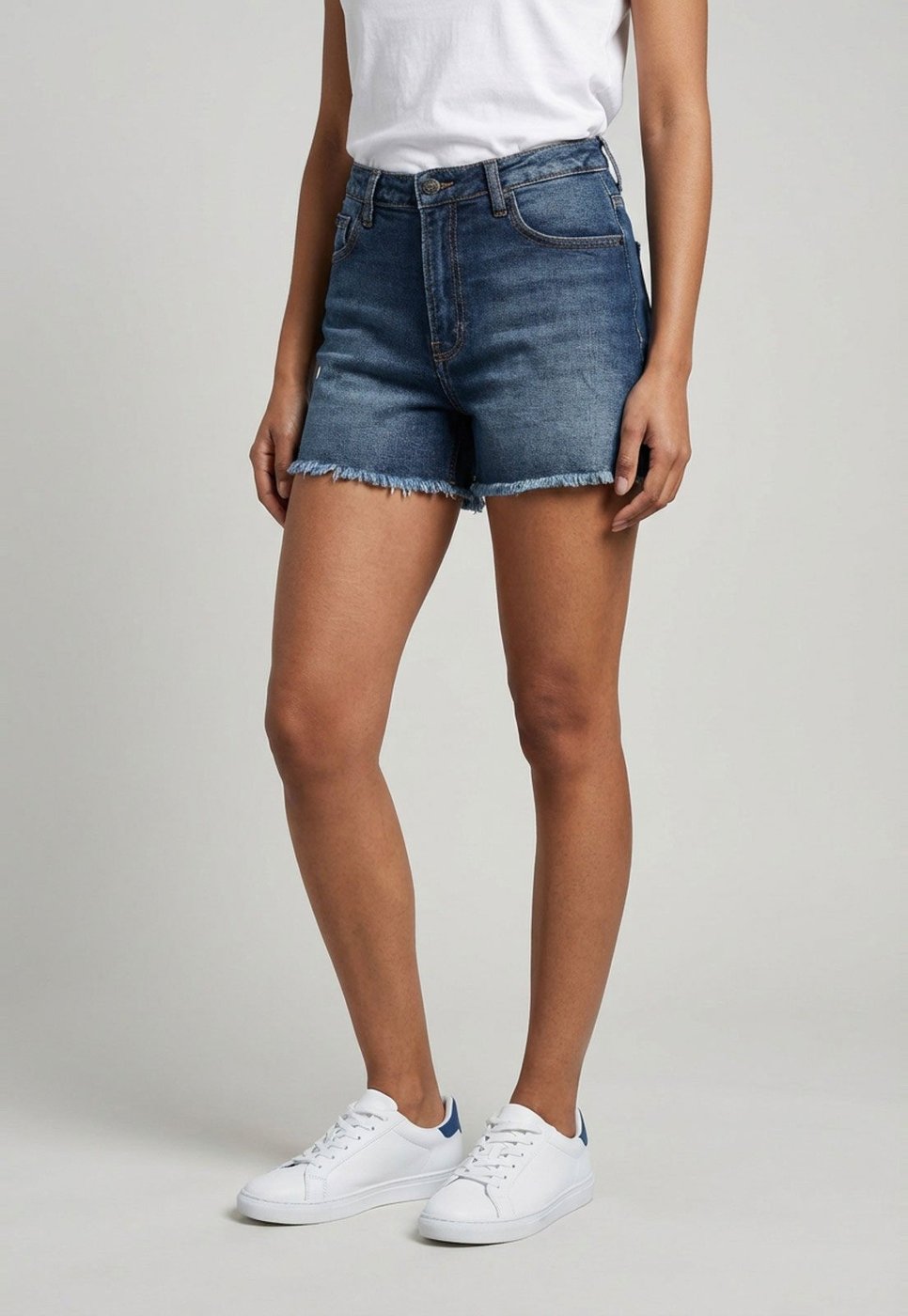 Shorts Feminino Calvin Klein Jeans Cintura Alta