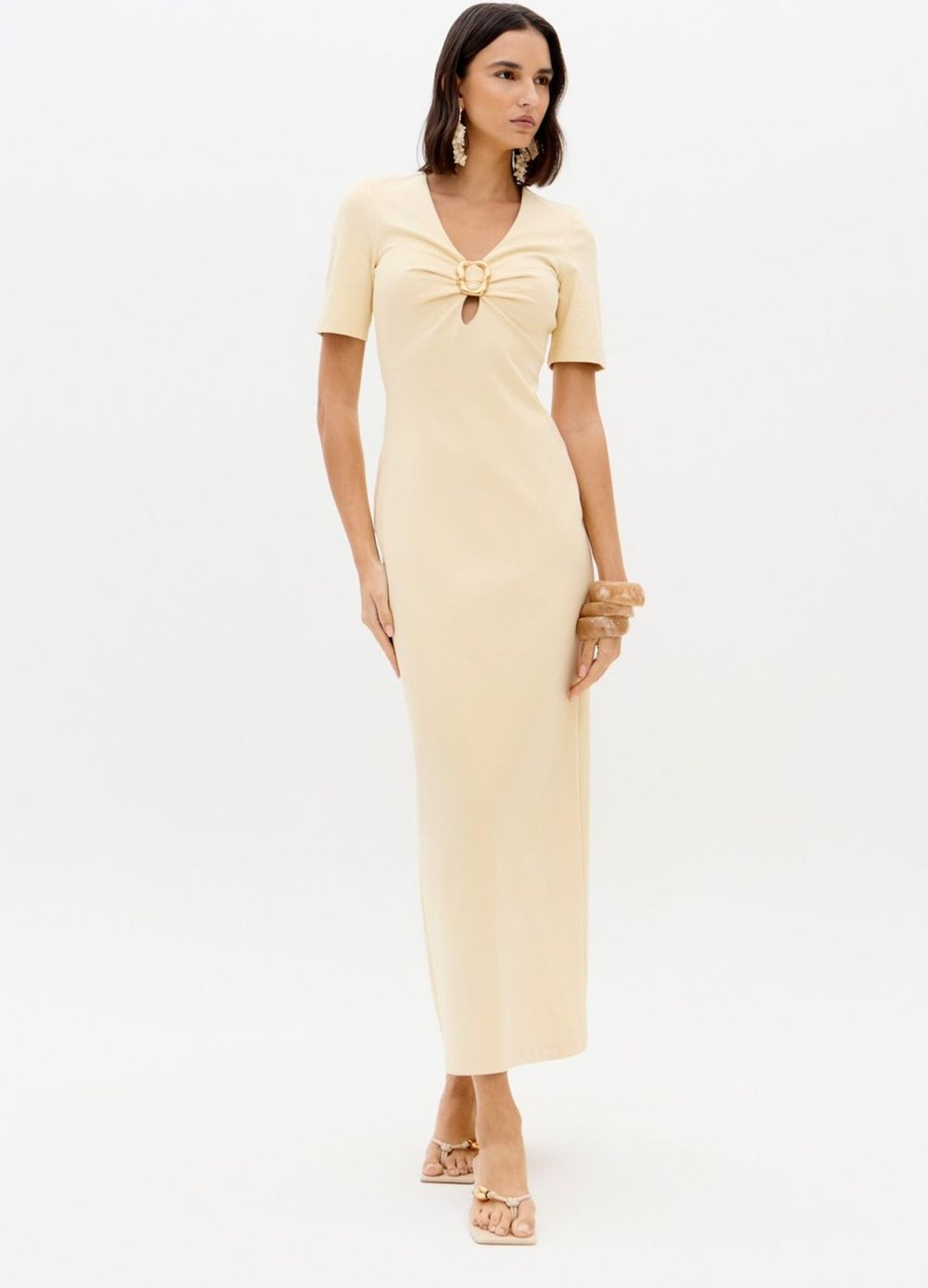 Vestido Super Midi Manga Curta Decote V