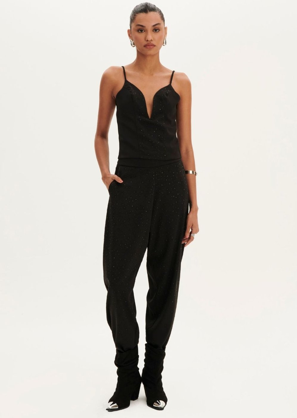 Calça Jogging com Aplicações