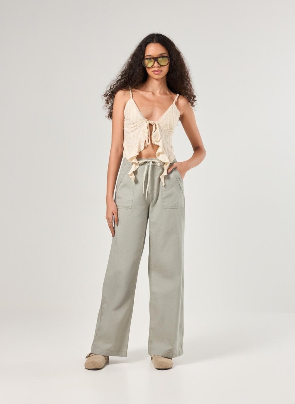 Calça Sarja Wide Leg Amarração Ajuste