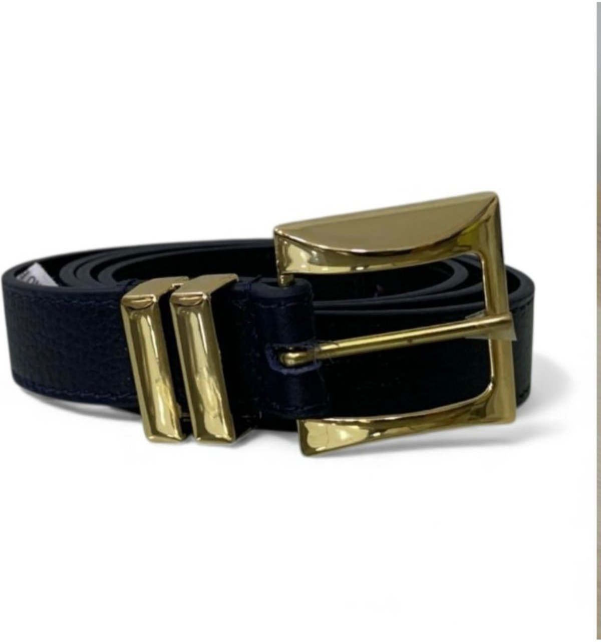 Cinto Feminino em Couro Fivela Quadrada Dourada 028