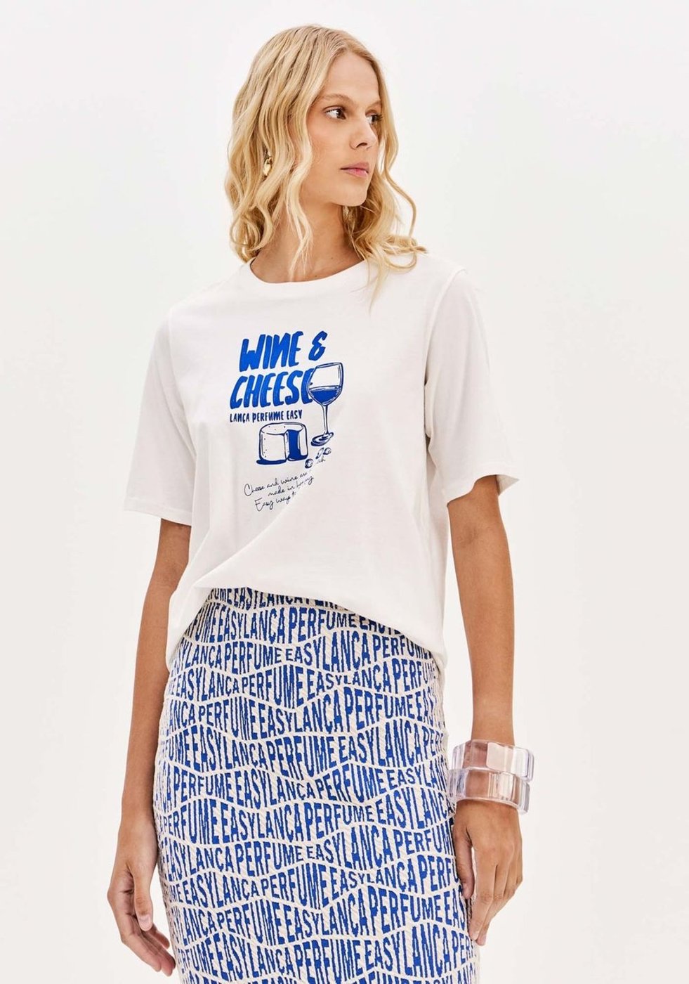 T-shirt Manga Curta Descolada Com Estampa