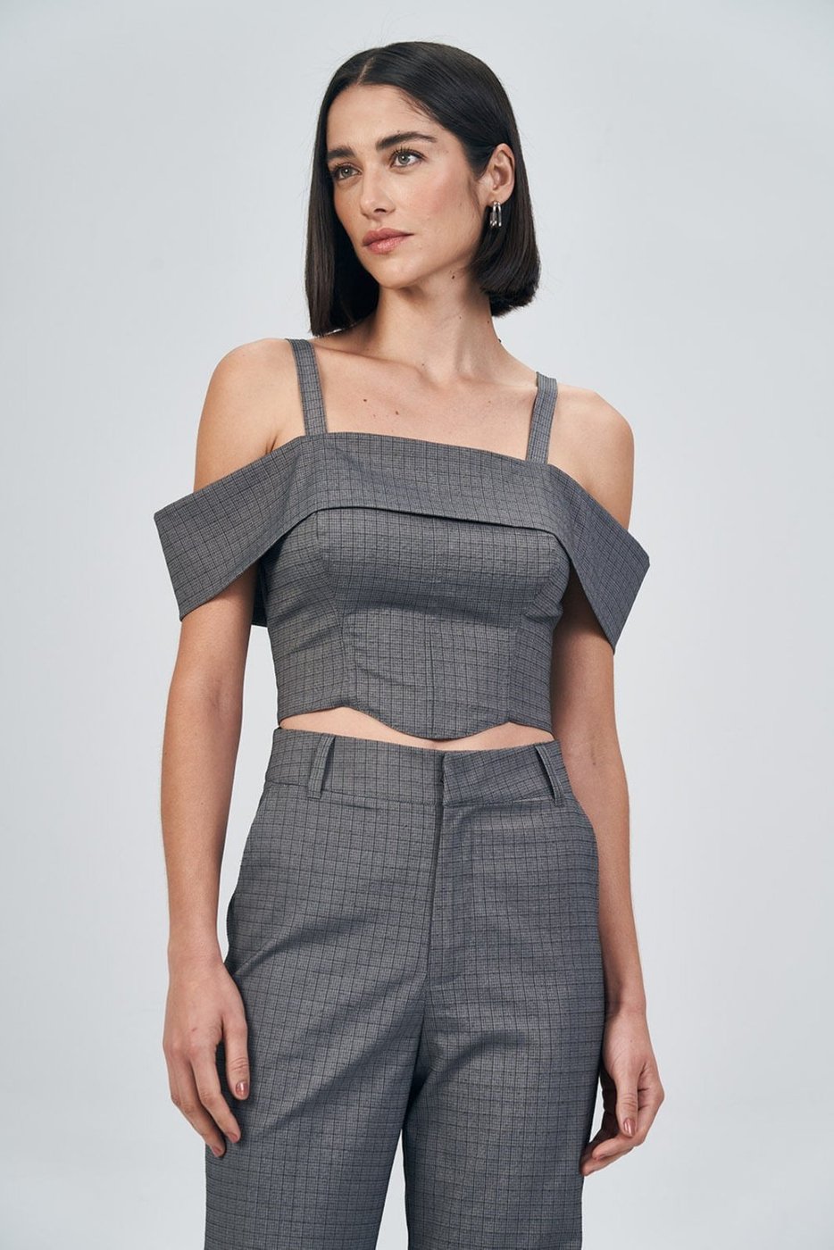 Imagem principal Top Ombro a Ombro Com Alça Feminino Acostamento ACT FEMININO grafite ACT FEMININO grafite