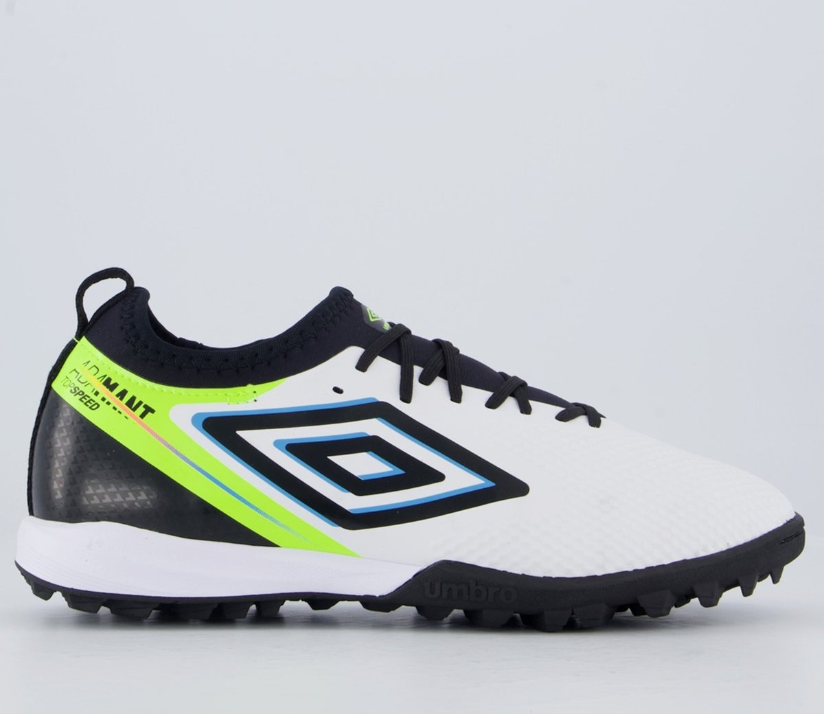 Chuteira Umbro Adamant Top Speed Club Society Branca