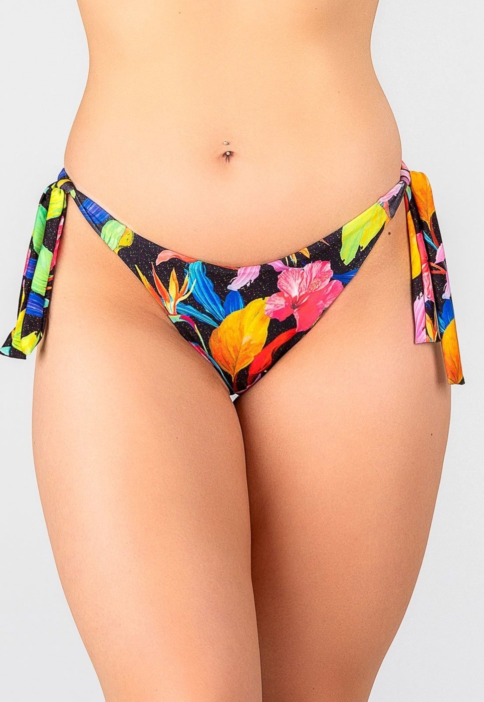 Imagem principal Calcinha de Biquíni Summer Soul Empina Bumbum Com Amarração Folhagem preto Summer Soul preto