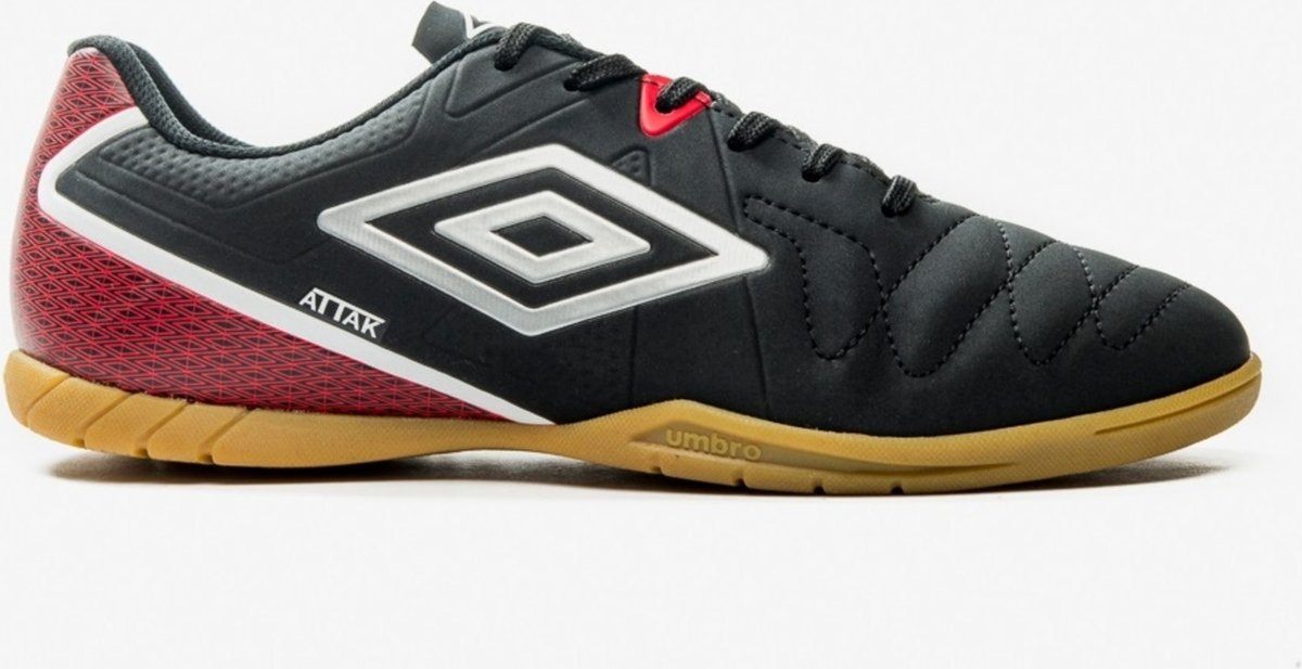Imagem principal Chuteira Futsal Umbro Attak Eternal preto Umbro preto