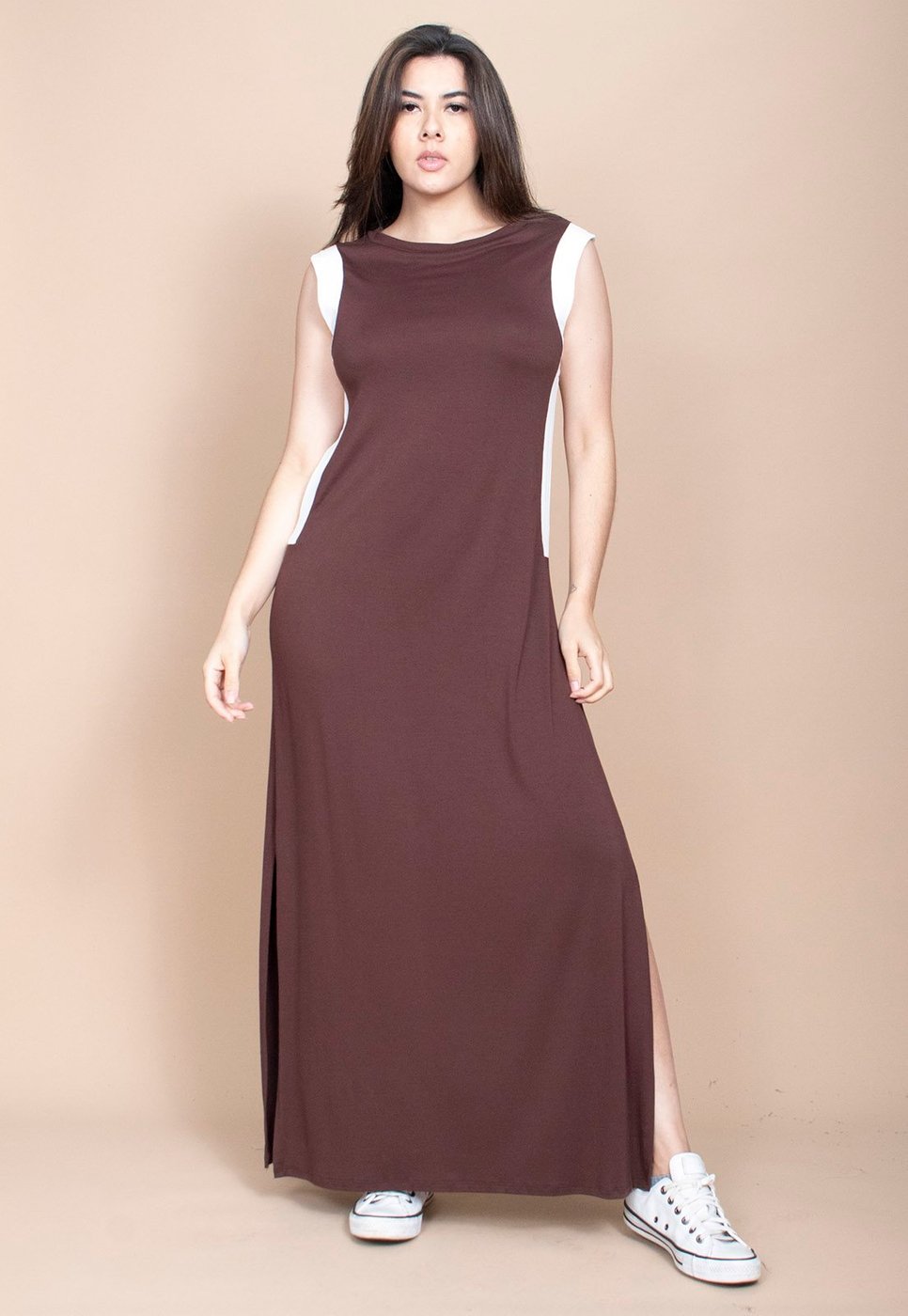 Vestido Cabanafree Longo Malha Marrom com Detalhes