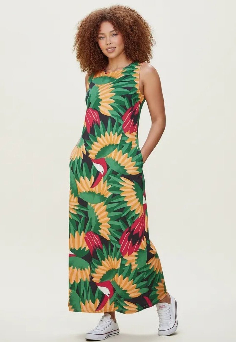 Vestido CabanaFree Longo Plano com Bolso Estampa Festa dos Tucanos