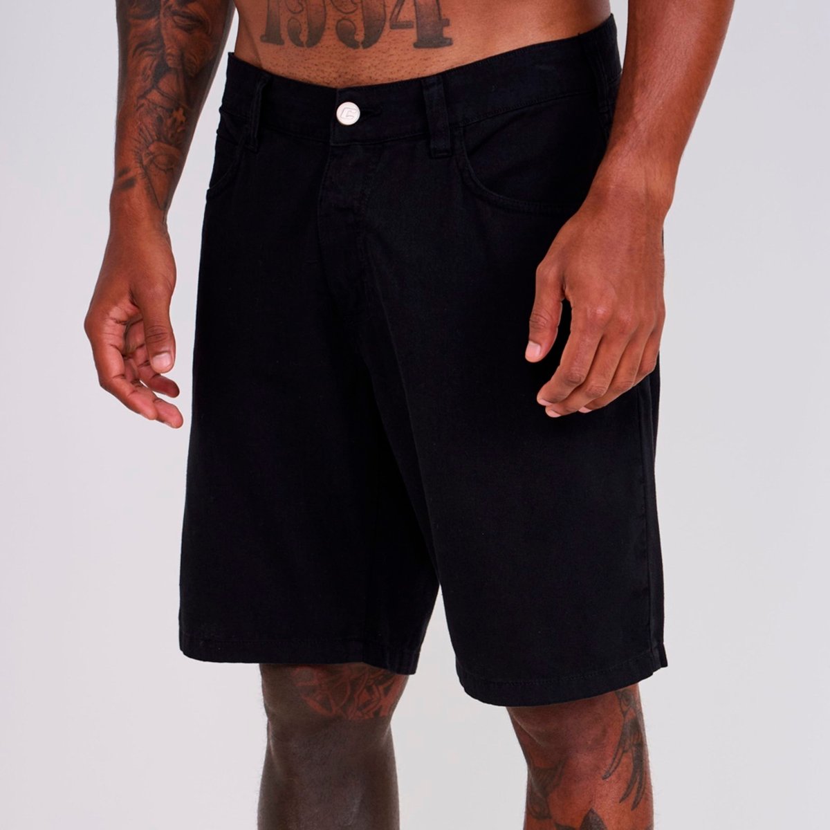 Imagem principal Bermuda Sarja Colcci New Davi Ve26 Masculino preto Colcci preto