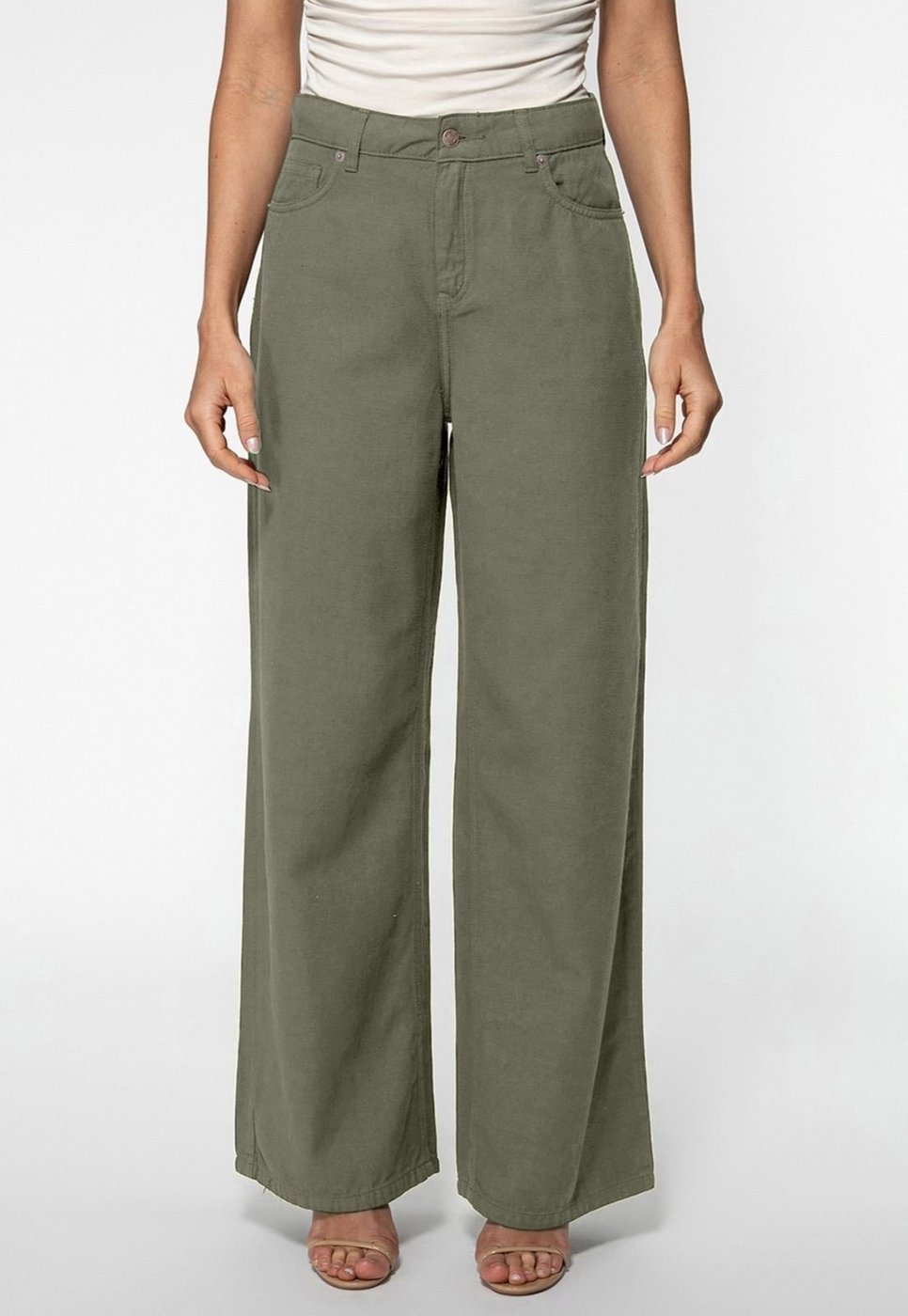 Calça Guess Wide Leg Lyocel Musgo