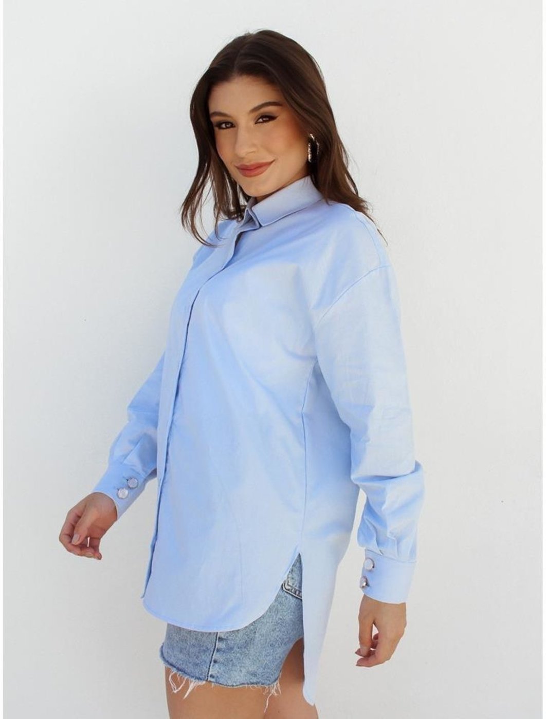 Imagem principal Camisa Feminina Oversized Modelagem Ampla Manga Longa azul azul