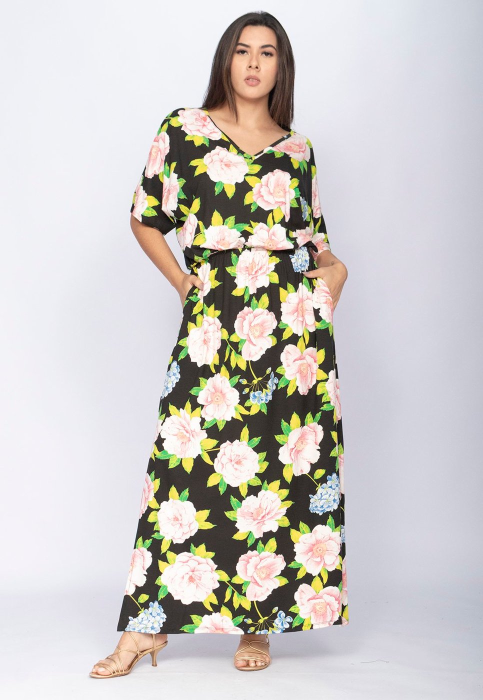 Vestido CabanaFree Longo Plus Malha Estampa Rosas da Meia-Noite