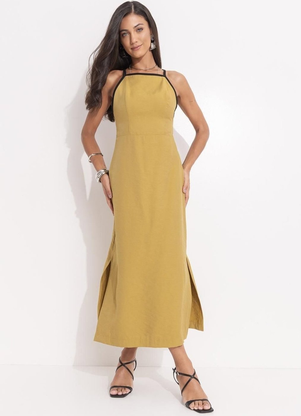 Vestido Feminino Em Tecido Alfaiataria De Viscose