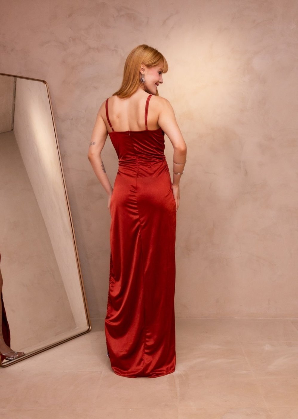 Vestido Longo de Festa Frente única Cetim Fenda Layannni Terracota