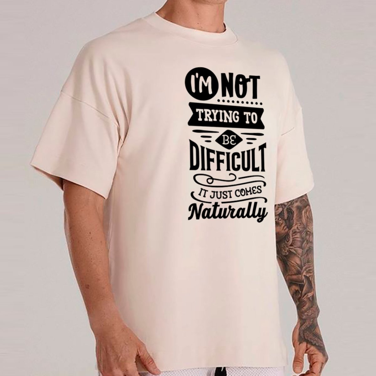 Imagem principal Camiseta Ousy Oversized Sarcasmo Difficult Naturally Unissex Off White off-white white ousy off-white white