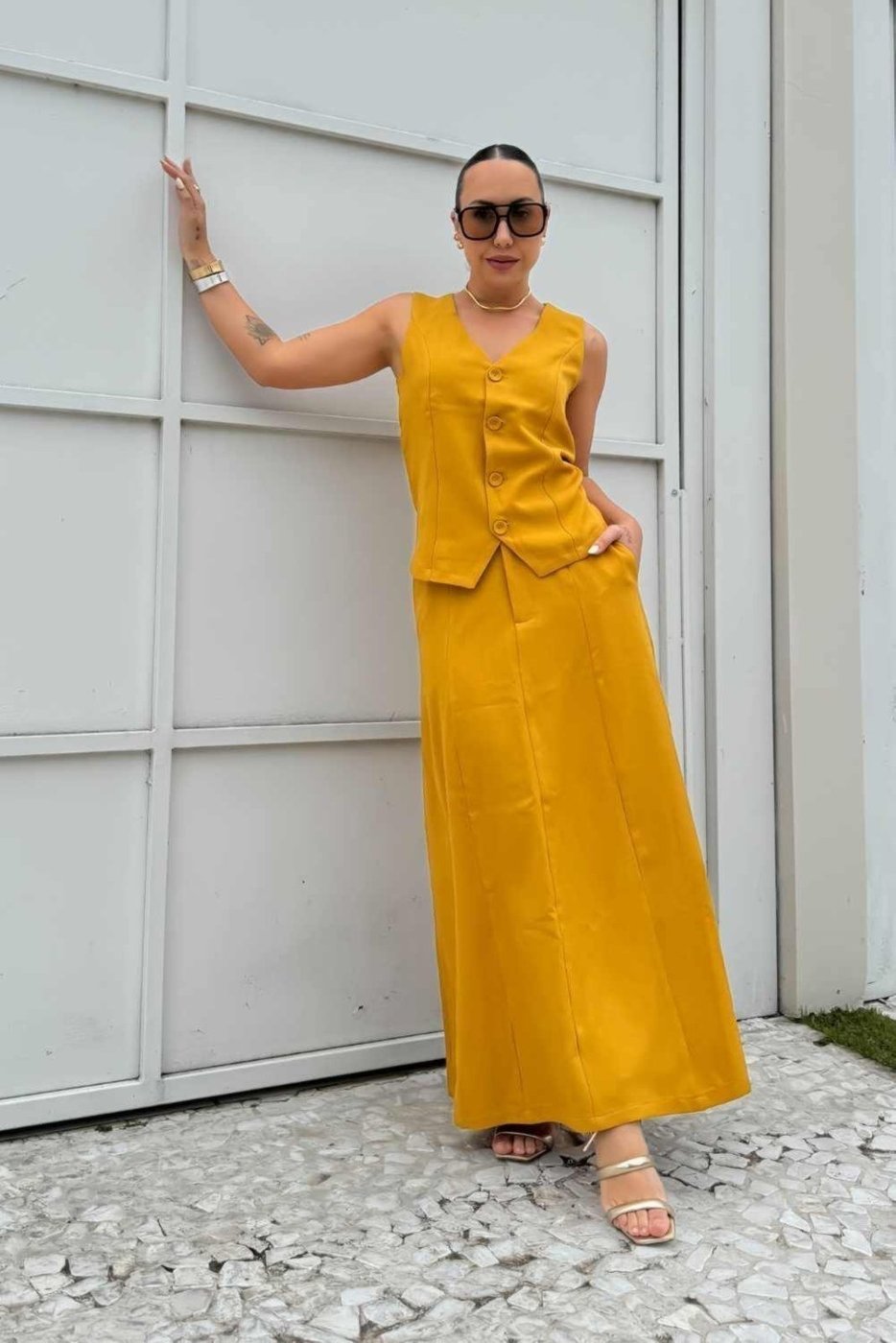 Saia Vanibele Alfaiataria Mostarda