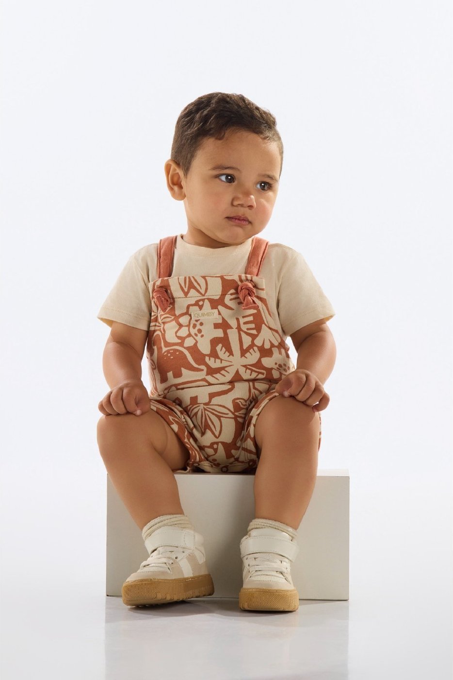 Imagem principal Infantil - Conjunto Camiseta e Jardineira Quimby bege Quimby bege