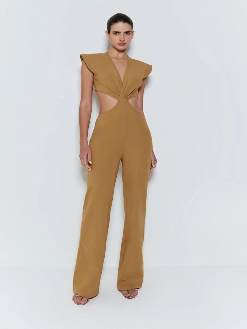 Imagem principal Macacao Decote V Zen e Abertura na Cintura Caqui cáqui caqui ZEN cáqui caqui