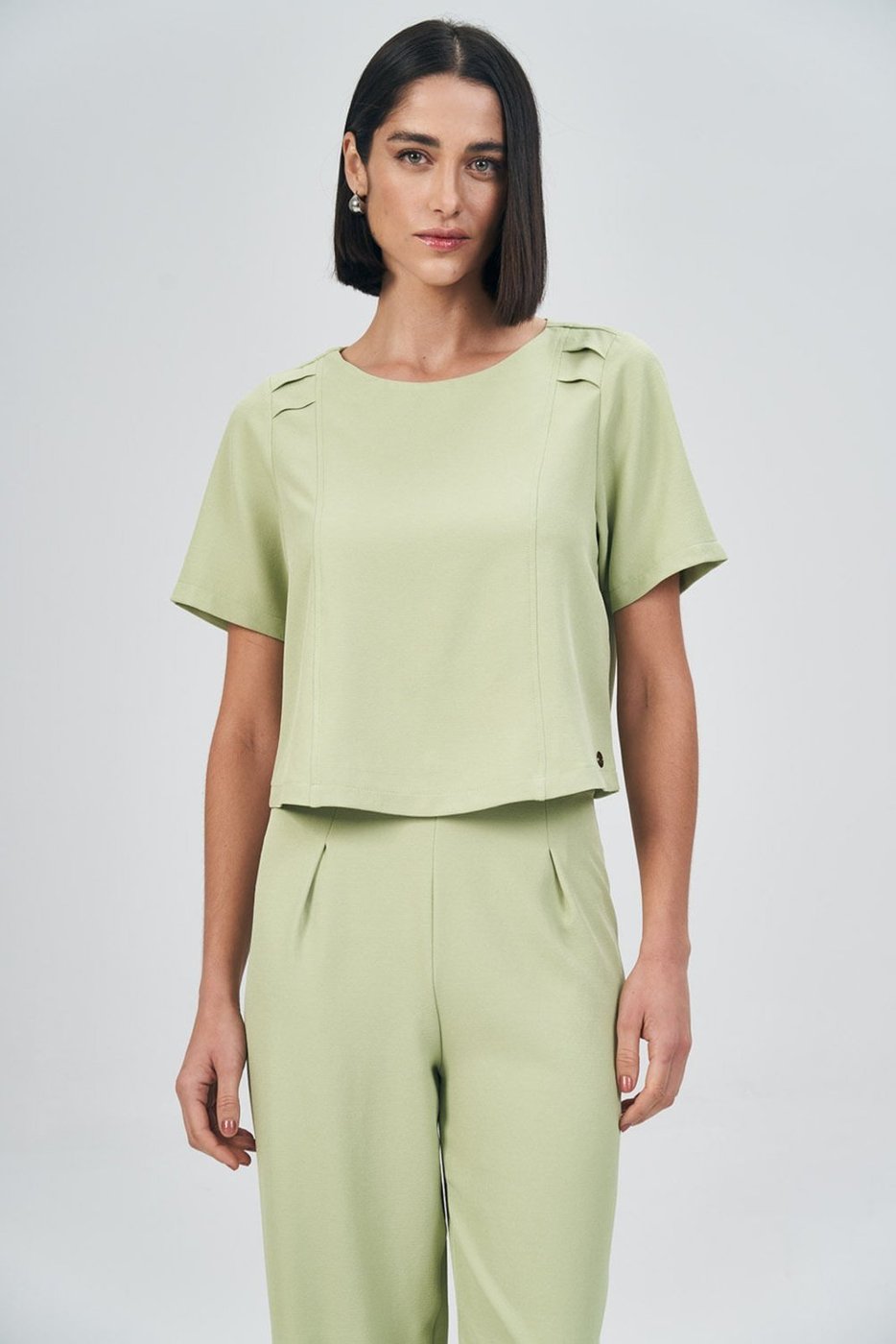 Imagem principal Blusa Cutout Detail Feminina Acostamento ACT FEMININO vinho ACT FEMININO vinho