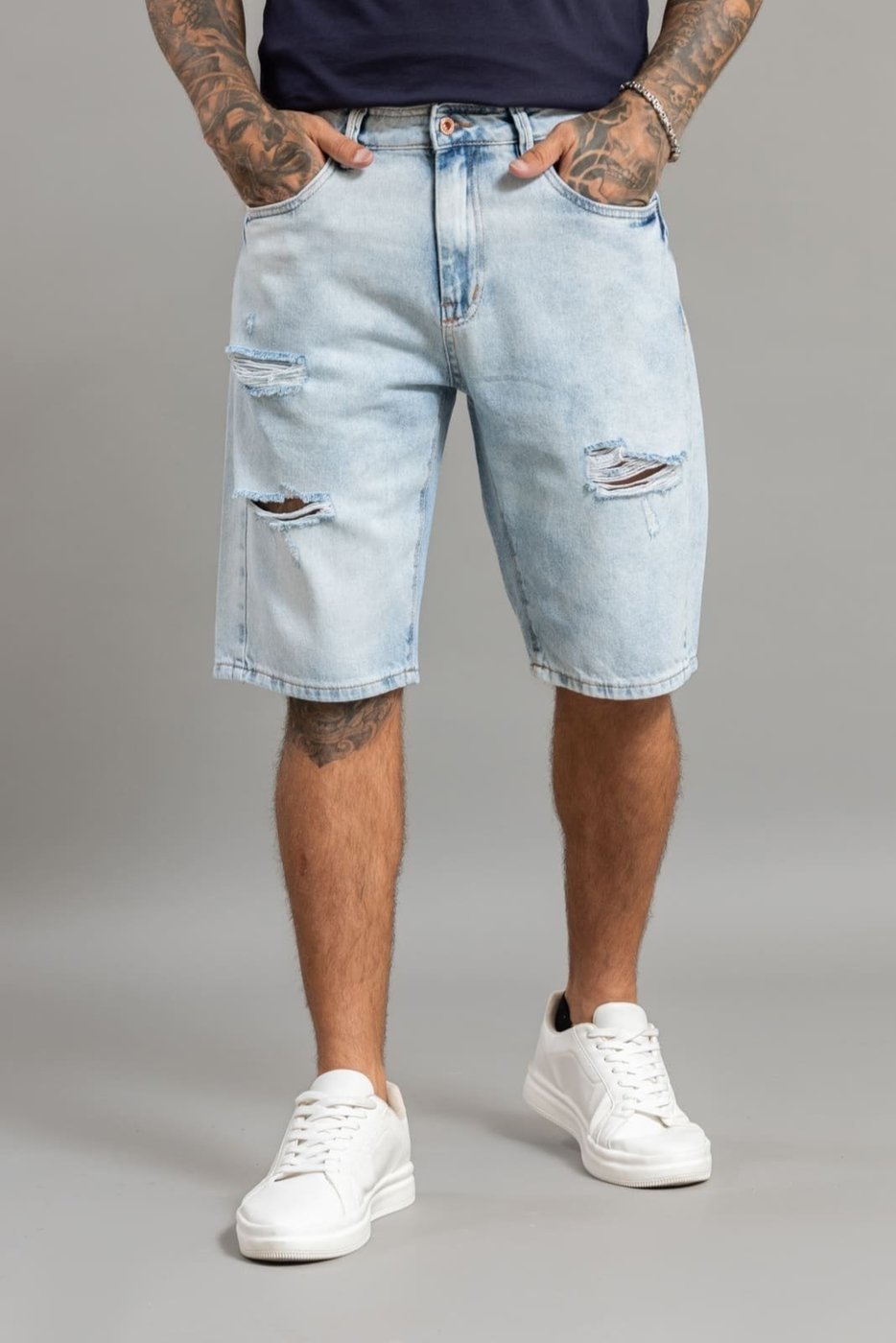 Imagem principal Bermuda Jeans Masculina Destroyer Lavagem Clara Dialogo azul DIALOGO azul