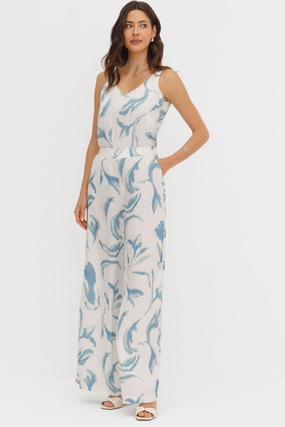 Calça em Alfaiataria Pantalona em Viscose Estampada Magda