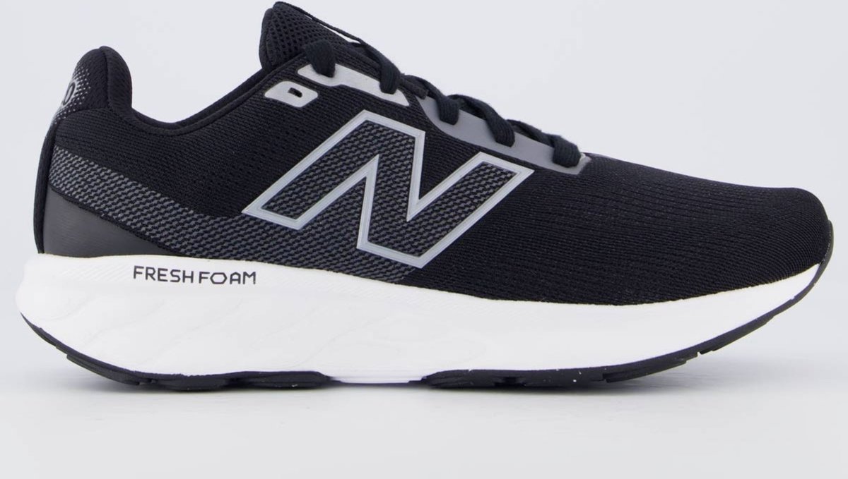 Imagem principal Tênis New Balance Fresh Foam 520 V9 preto New Balance preto