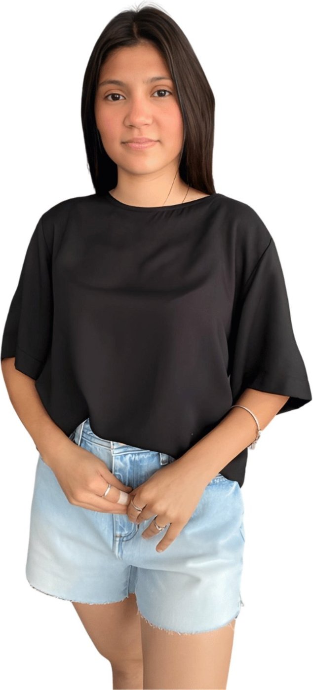 Blusa Feminina Solta Lisa