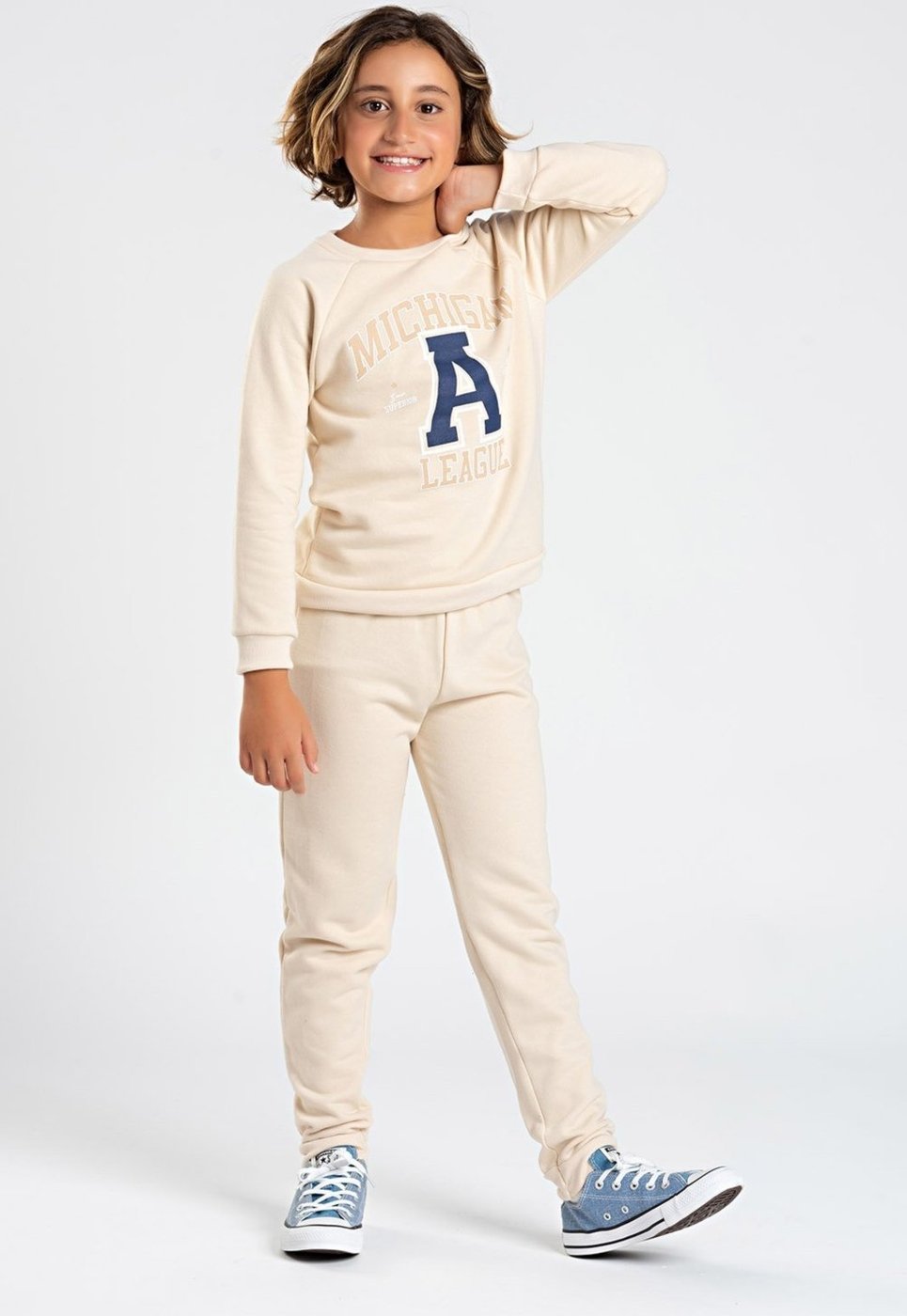 Imagem principal Infantil - Conjunto Bem Vestir em Moletom Michigan bege BEM VESTIR bege