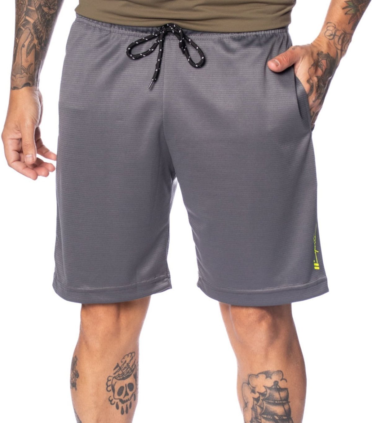 Bermuda Masculina Ninety Eight N-Dry Cintura Média