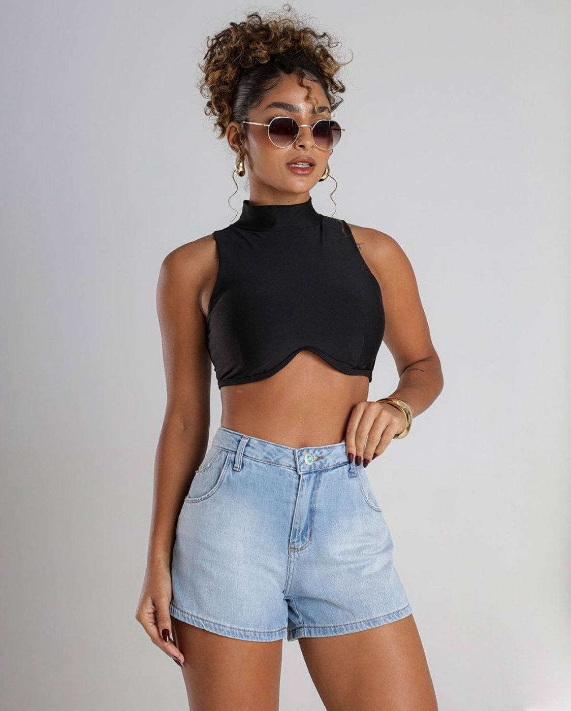 Shorts Mom Feminino Cintura Alta Detalhe Bolso Ana Castela 24360 Clara