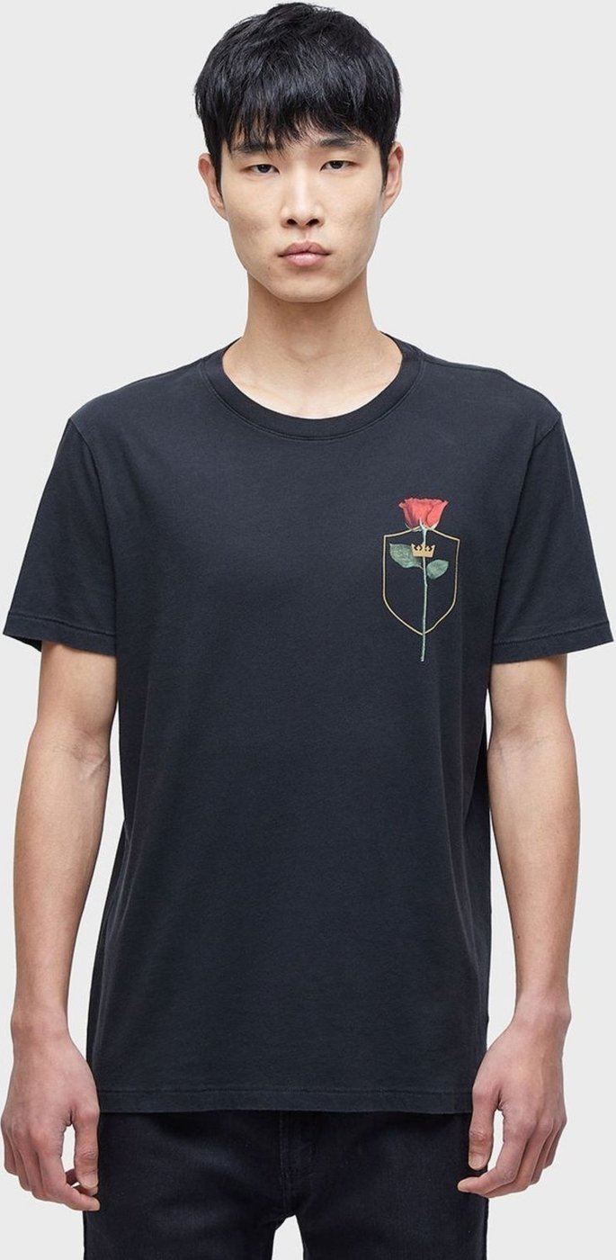 Imagem principal T-shirt soft used brasao rosa preto rosa preto rosa