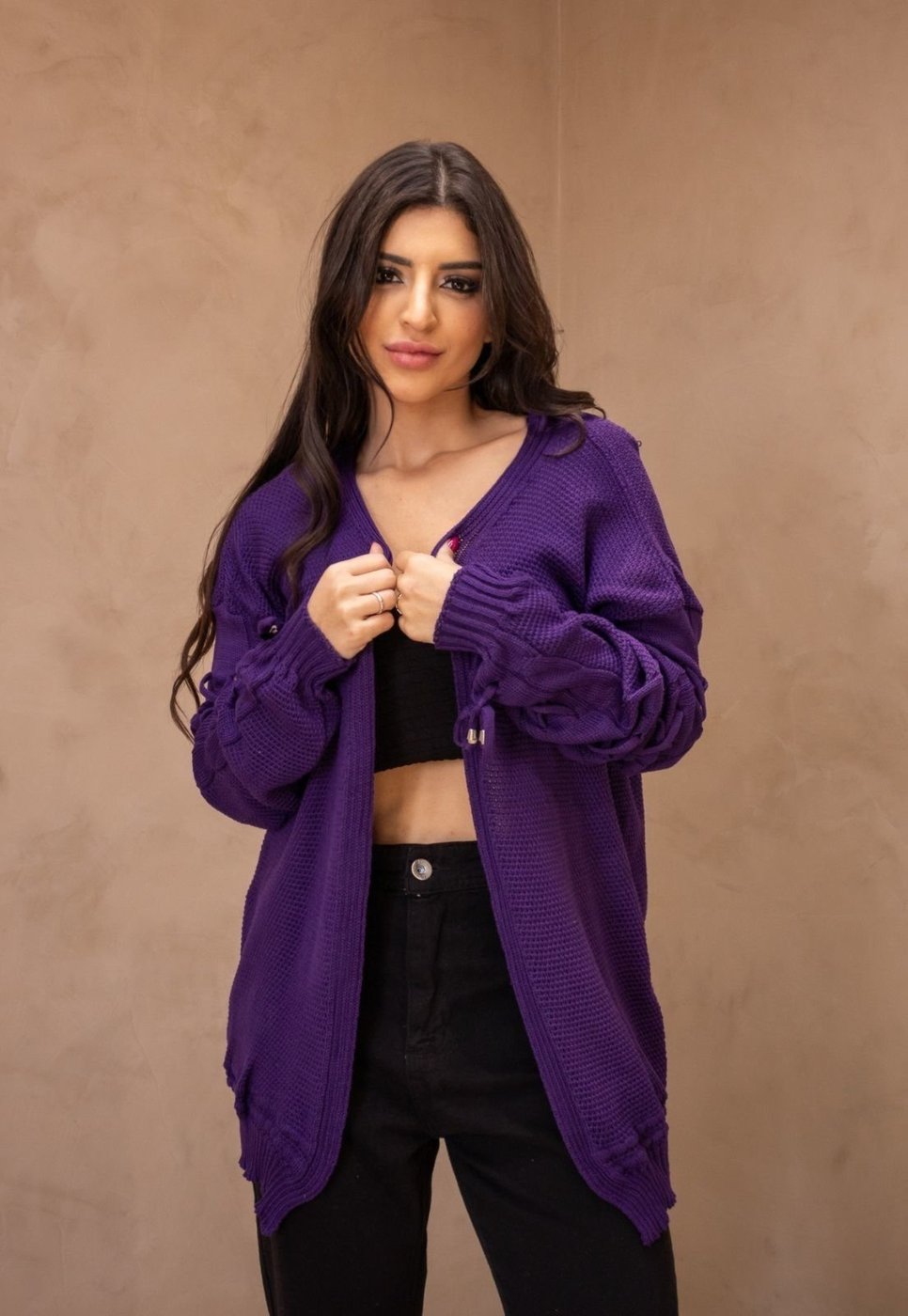 Imagem principal Cardigã Tricot Detalhes Trançados na Manga Longa Inverno Noruega Uva Cia do Vestido roxo Cia do Vestido roxo