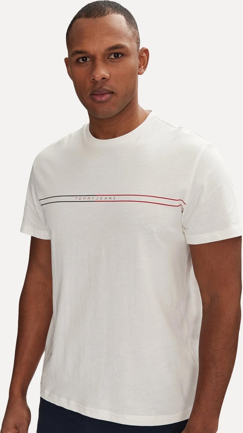 Imagem principal Camiseta Tommy Jeans Masculina Core Linear Stripe Logo Branca branco Tommy Jeans branco