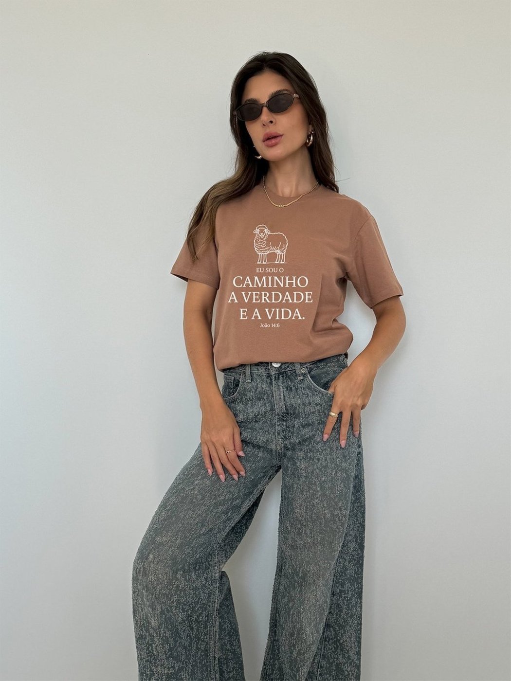 Imagem principal Camiseta Cianitas Estampa Eu Sou O Caminho marrom Cianitas marrom