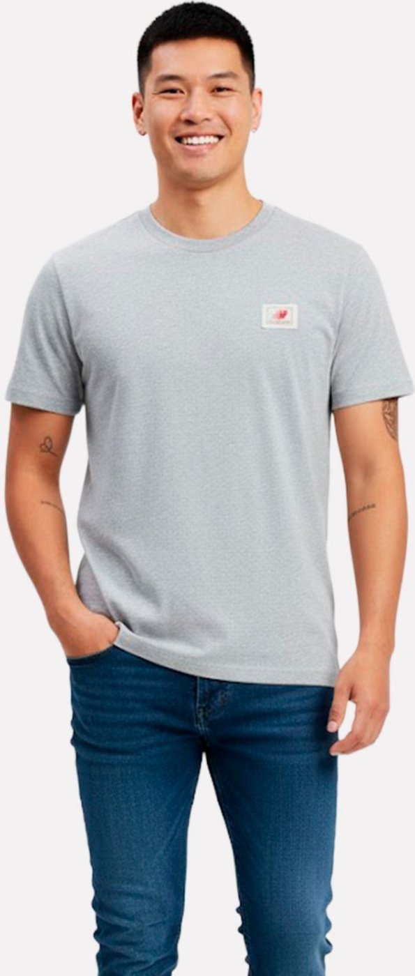 Imagem principal Camiseta New Balance Masculina Relaxed Woven Label Mescla cinza New Balance cinza