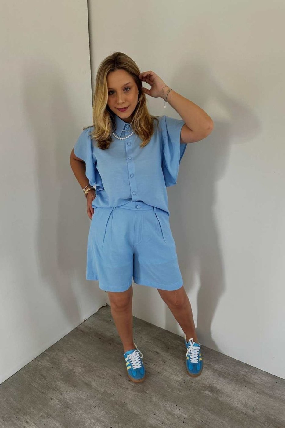 Camisa Vanibele Viscolinho Claro