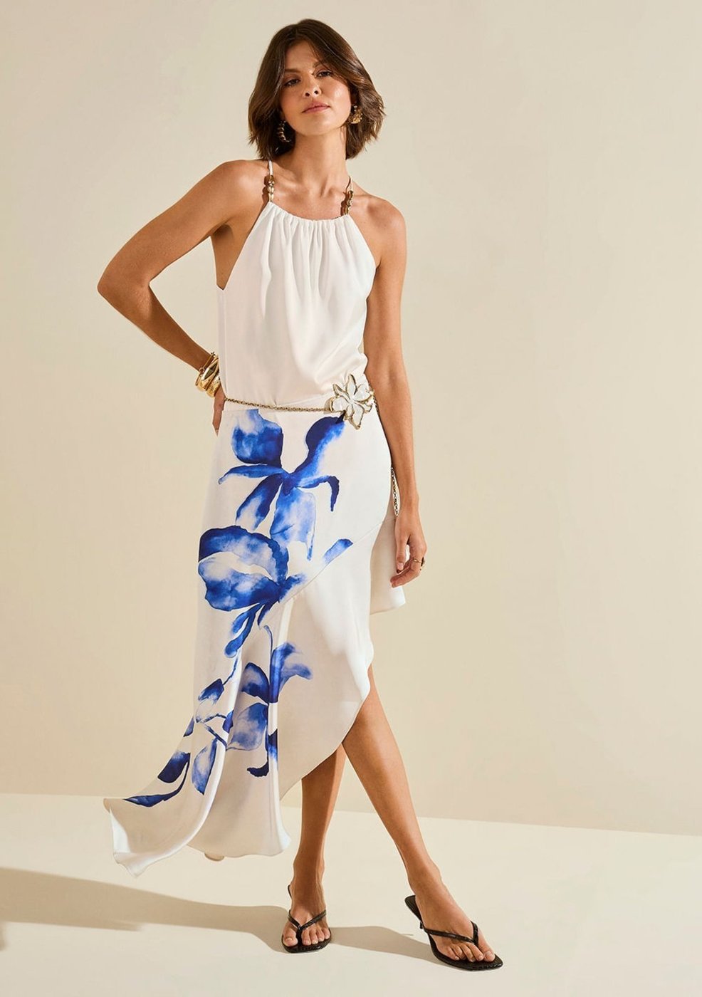 Regata Morena Rosa Solta Gola Alta Padrão Off Off-white