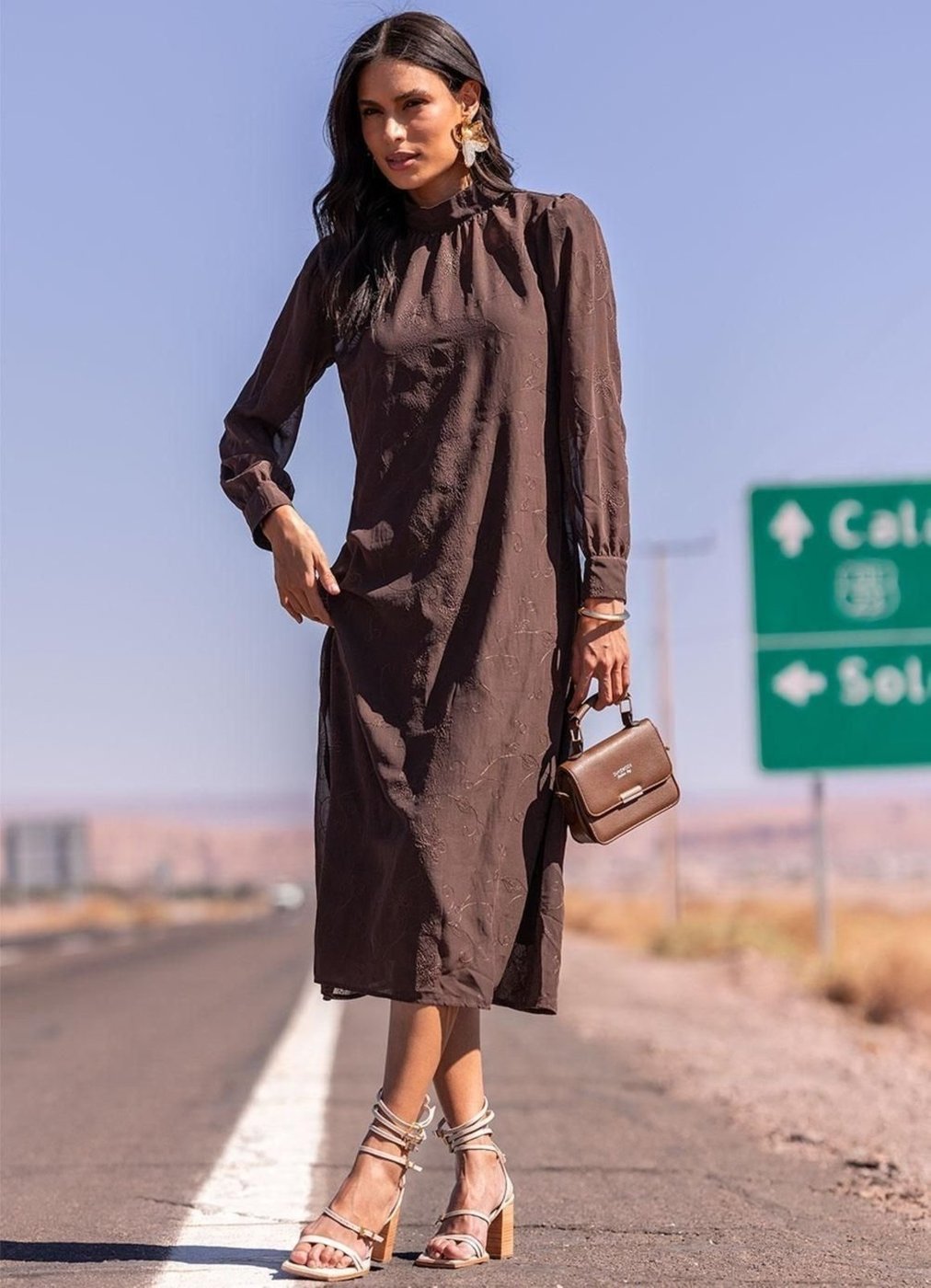 Vestido Feminino Bordado Em Chiffon Quintess